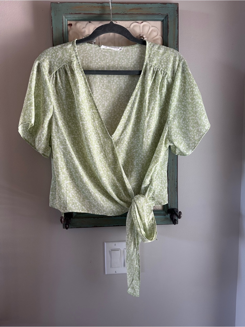 Lush Light Green Floral Wrap Tie Crop Top